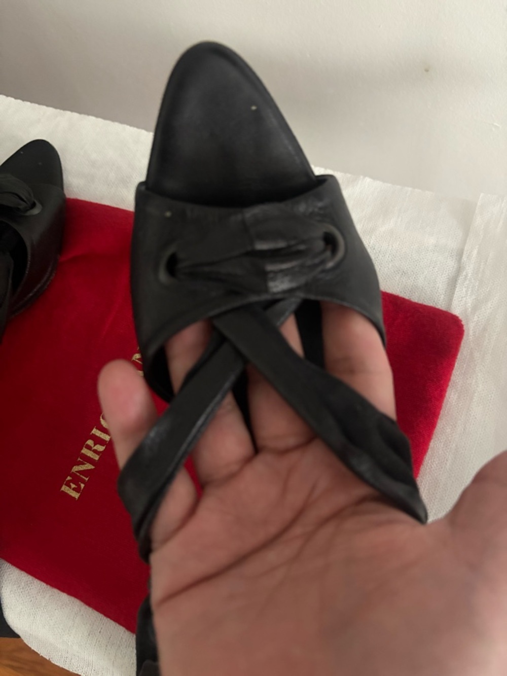 Vintage Enrico Antinori Black Leather strapped Heels - Picture 11 of 16